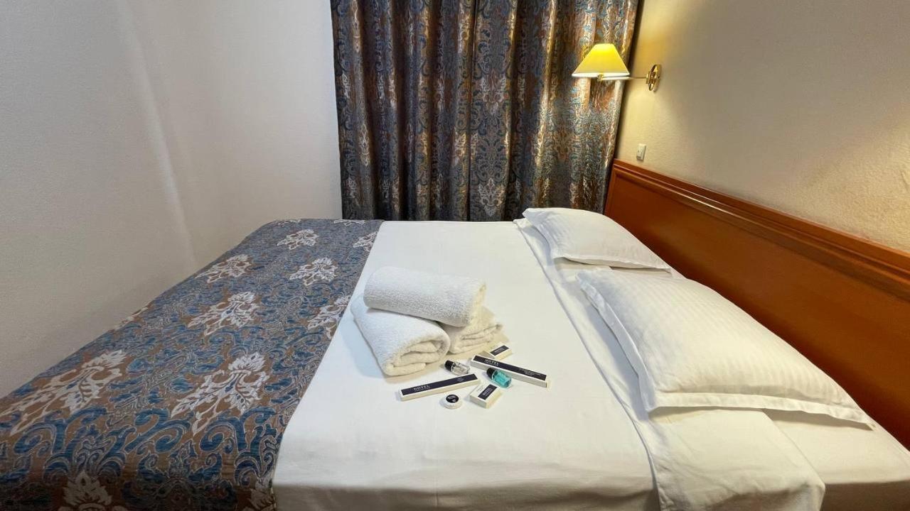 Tengri Hotel Atyraū Eksteriør bilde